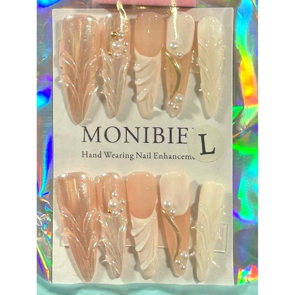 Luxury Nude Press On Nails Pearl Gold‎ Swirl 3D Neutral Elegant Bridal Chef